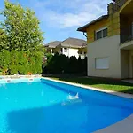 Yellow Sun Appartement
