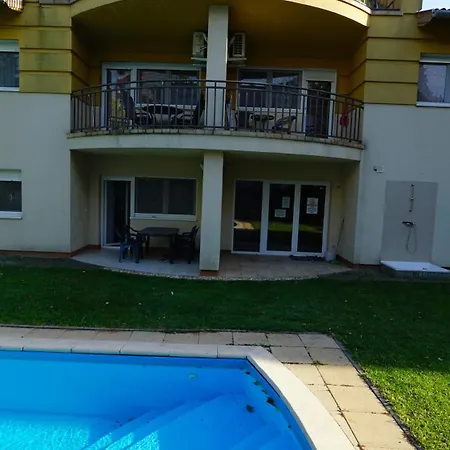 Yellow Sun Apartament Siófok