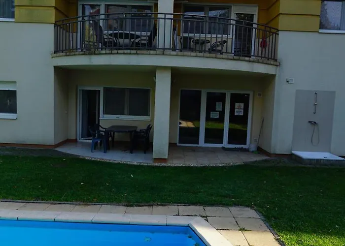 Yellow Sun Apartment Siofok